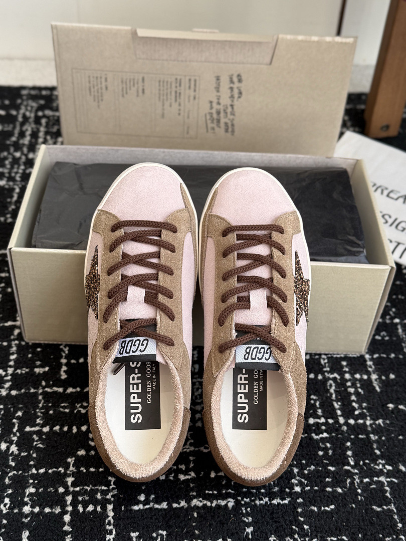 GGDB SNEAKER