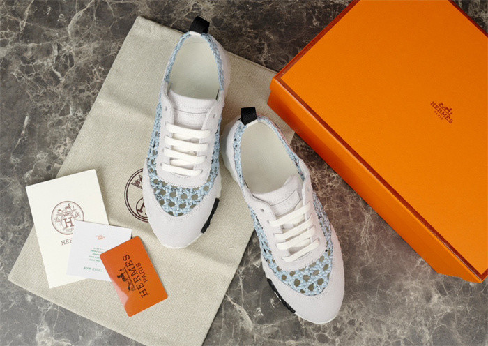 H**mes sneaker