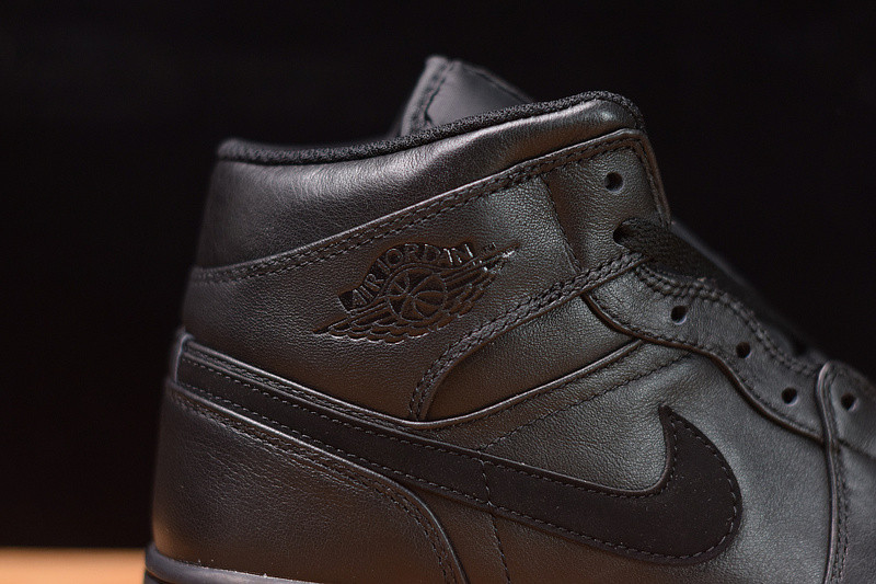 air jordan 1 mid “deep black” 554725-090