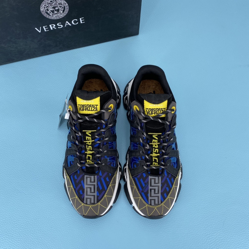 vs chain reaction sneakers