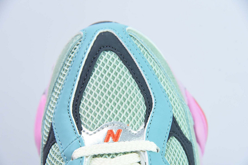 new balance sneaker