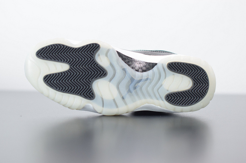 air jordan 11 retro low "barons" 528895-010