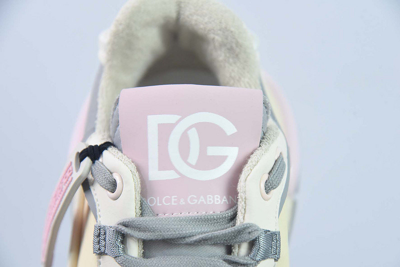 dg sneaker