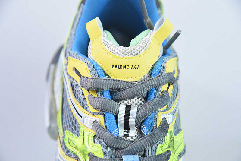 Ba*len*cia*ga runner sneaker