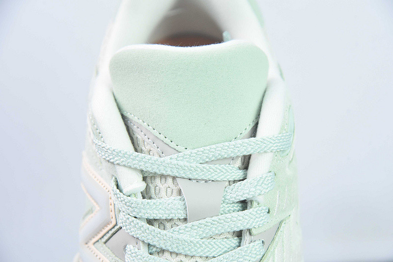 new balance sneaker
