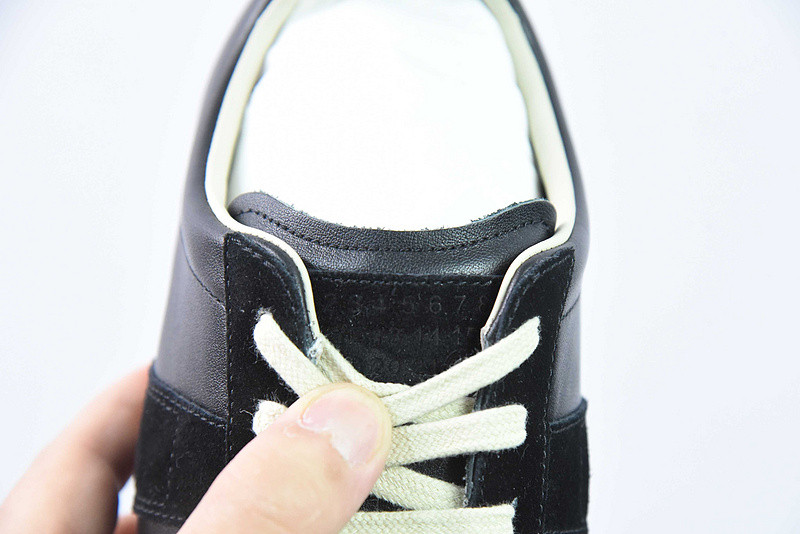 ma*s*n Ma*i*la sneaker