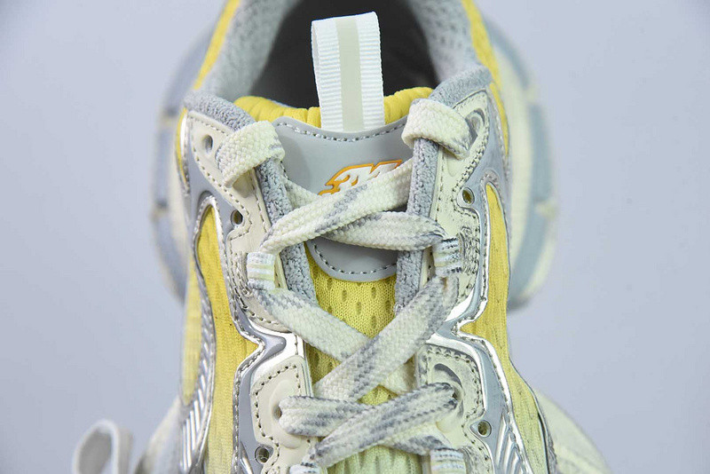 BC 3XL SNEAKER