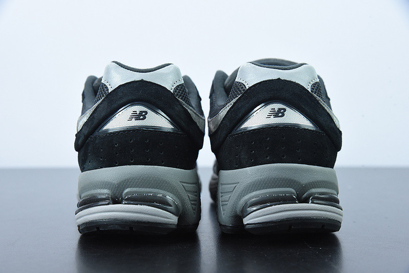 new balance sneaker