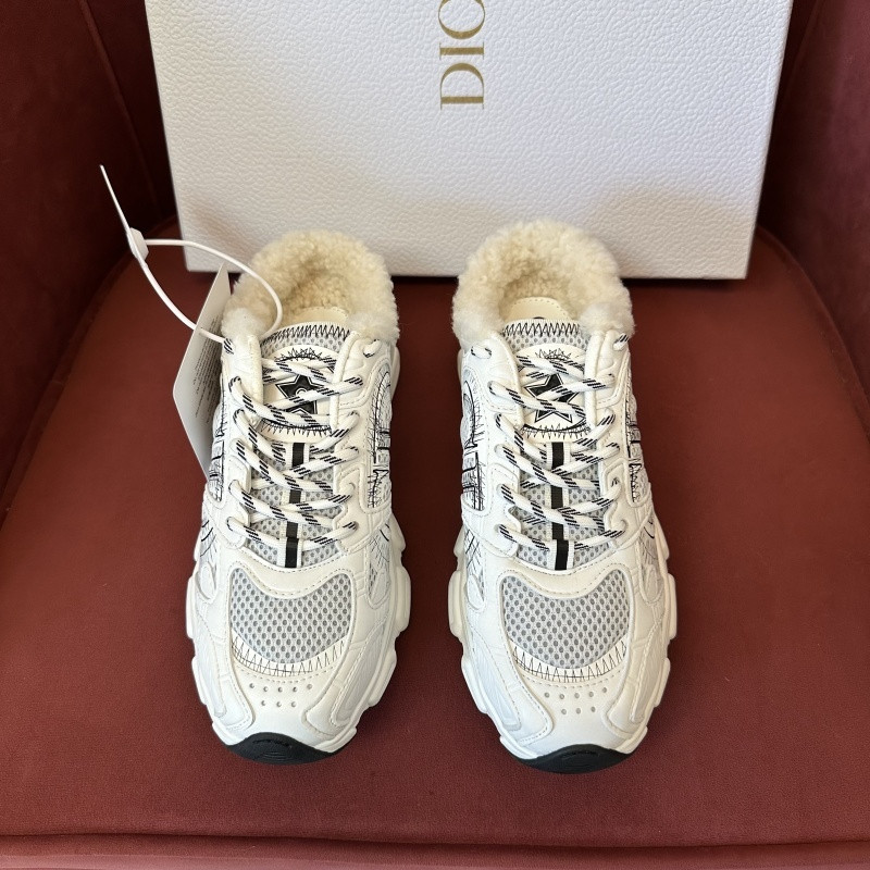DIO* SNEAKER