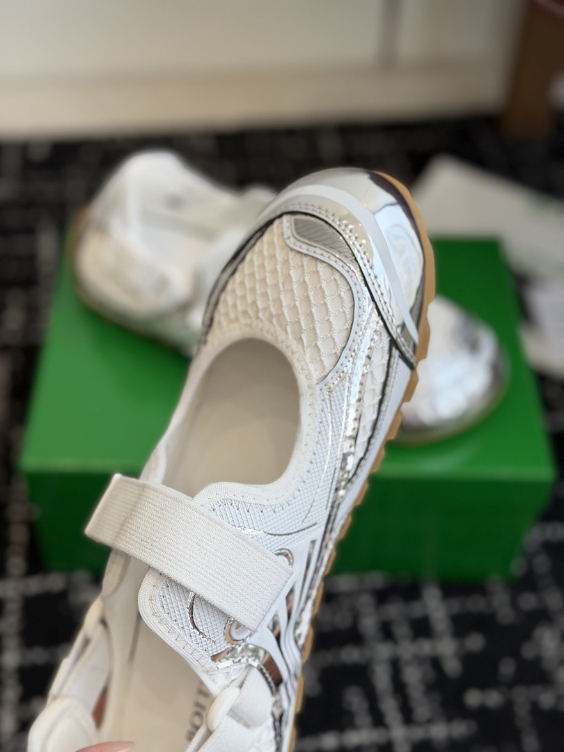 B0tt*ga Ven*ta Orbit Sneaker
