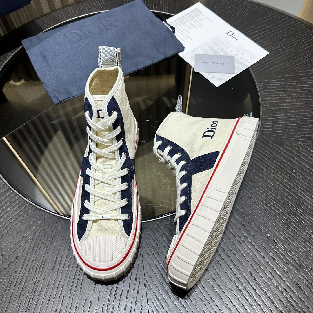 DIO* SNEAKER