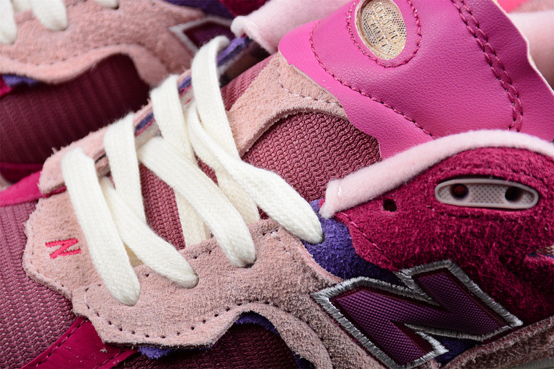 new balance sneaker
