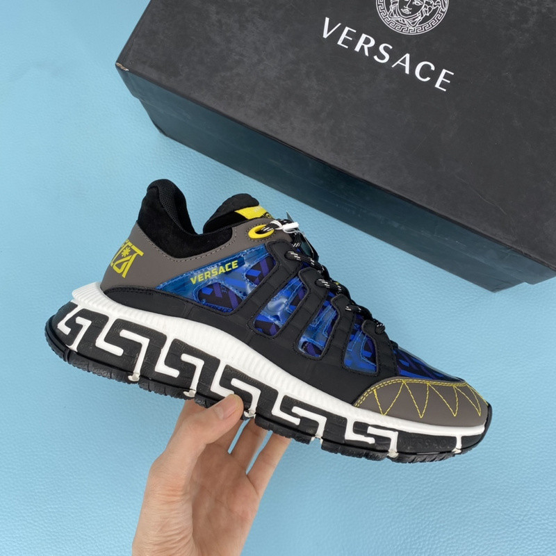 vs chain reaction sneakers