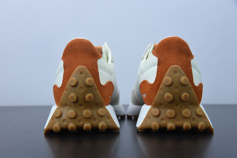 new balance sneaker