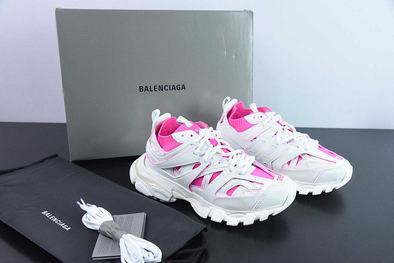 bc track sneaker