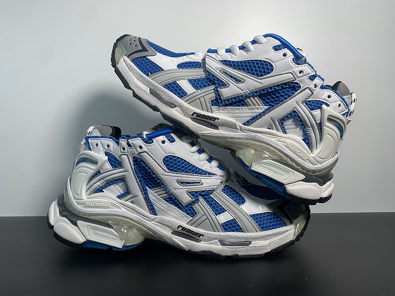 Ba*len*cia*ga runner sneaker