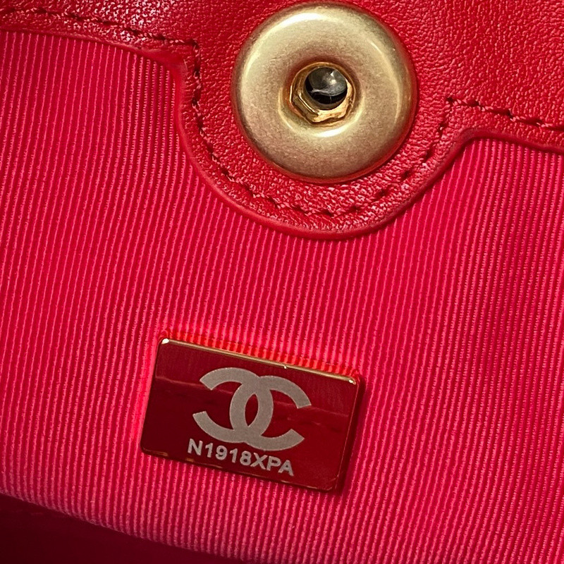 Ch**el purse