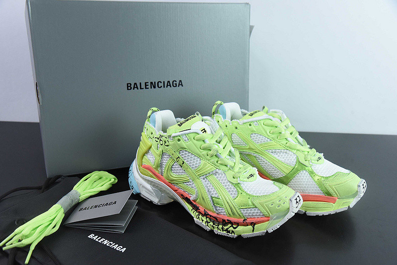 Ba1en*iaga runner sneaker