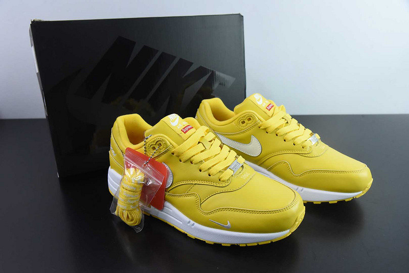 Svp*me puts its signature spin on the nike air max 1 hf8813-700