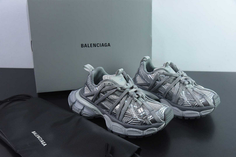 BC 3XL SNEAKER