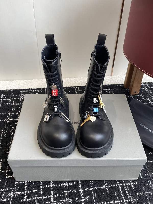 BC BOOTS