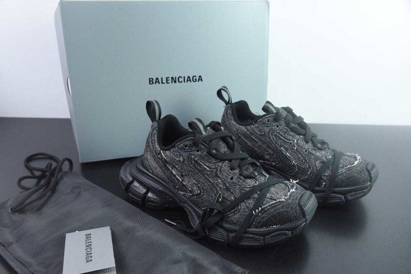 BC 3XL SNEAKER