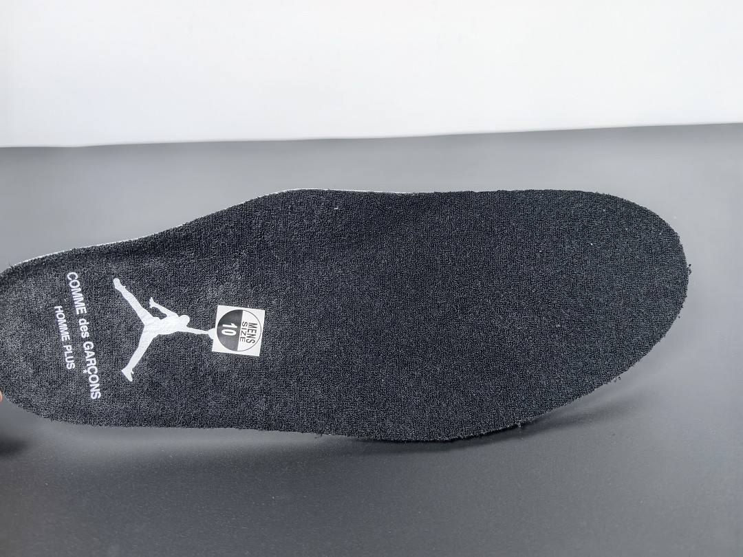 Comme des Garçons Homme Plus x Air Jordan 11 Black/White IV7639-001