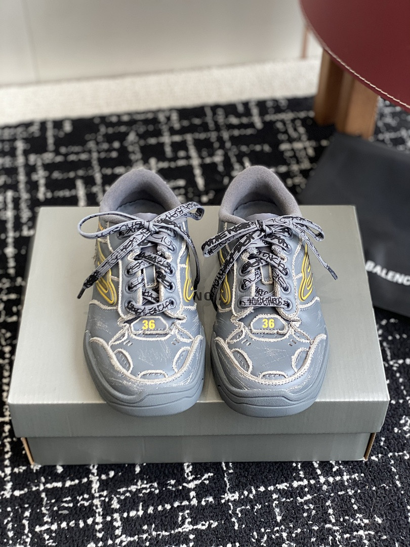 BC SNEAKERS