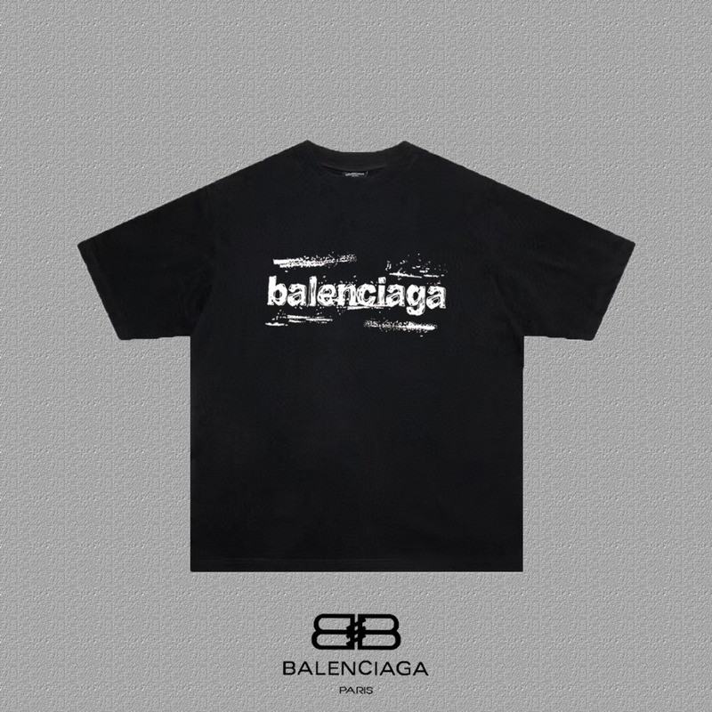 Ba*len*cia*ga clothes
