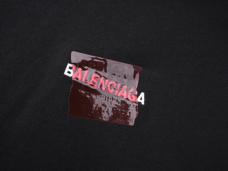 Ba1en*iaga clothes