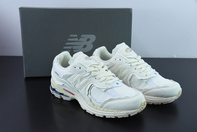 new balance sneaker