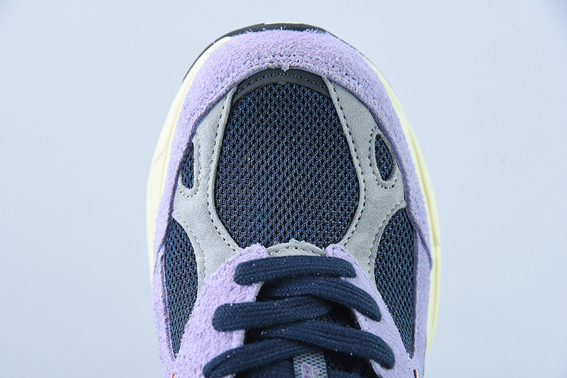 new balance sneaker