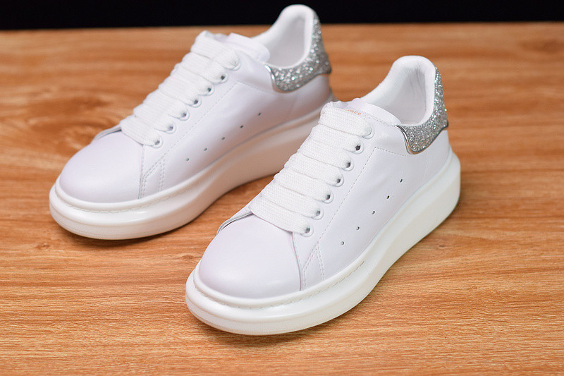 alexer mceen sneakers