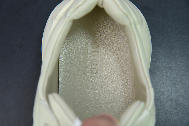 g*u*i rhyton sneaker