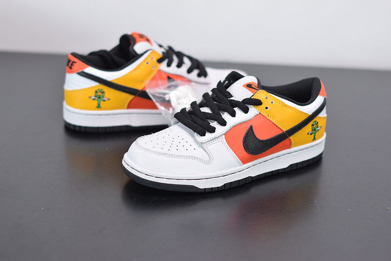 nike sb dunk low raygun 304292-803