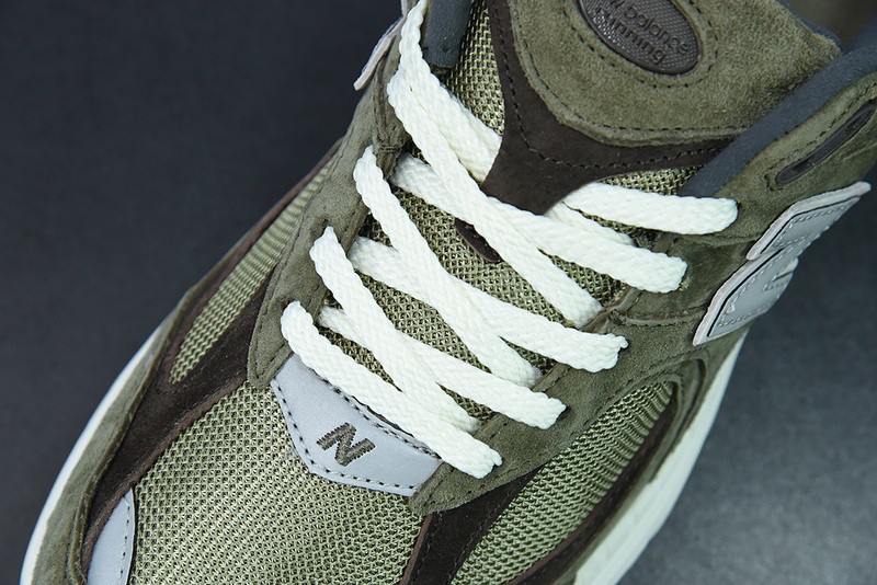 new balance sneaker