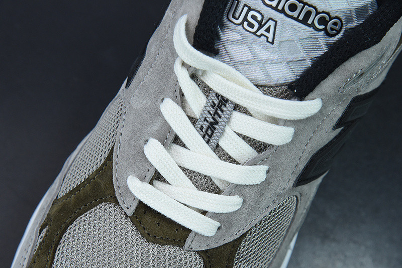 new balance sneaker