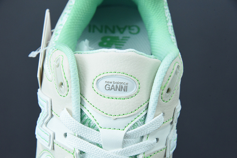 new balance sneaker