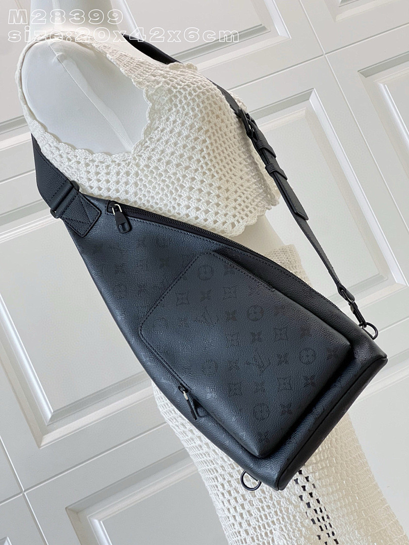 LVT PURSE