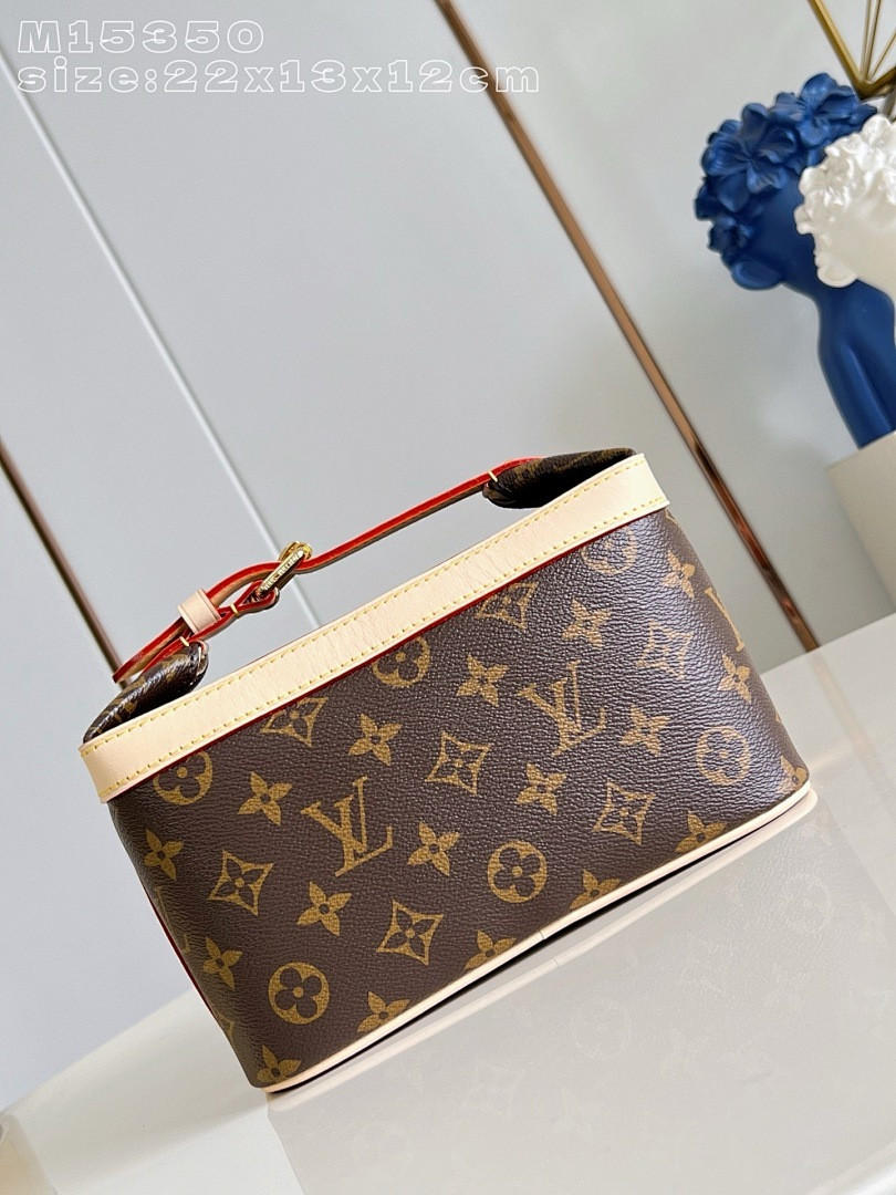 LVT PURSE