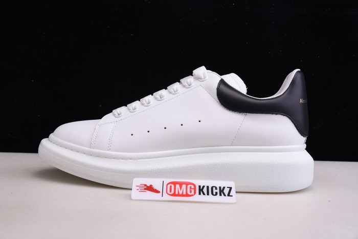 alexer mceen sneakers