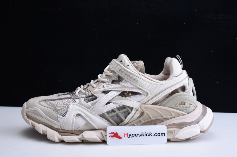 bc track sneaker