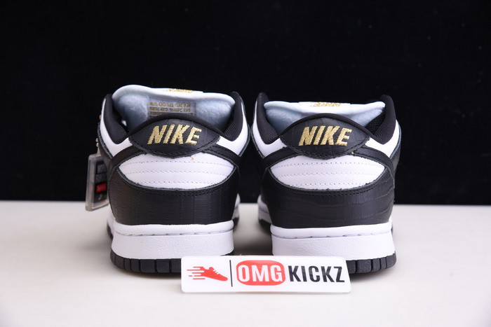 S*p*e x nike sb dunk low white/metallic gold-black dh3228-102