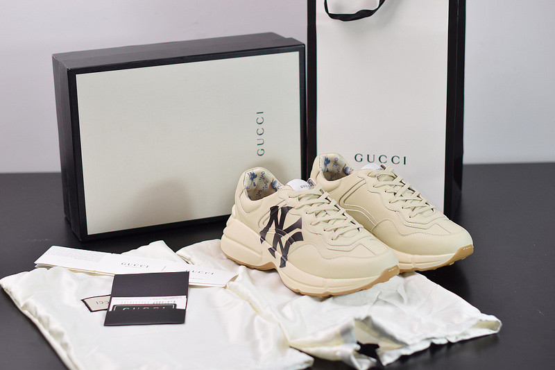 guc rhyton vintage trainer sneaker