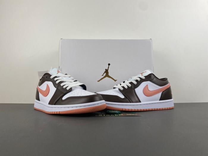 Air Jordan 1 Low WMNS 