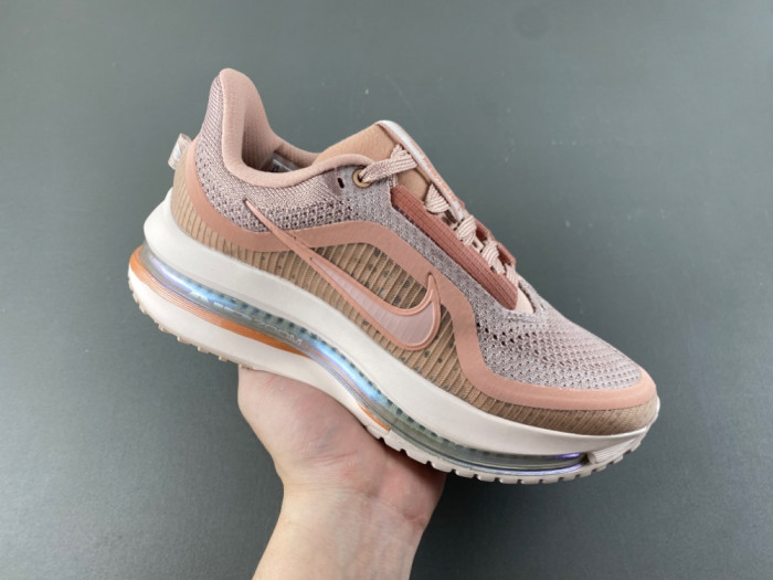 Wmns Nike Air Zoom Pegasus Premium 