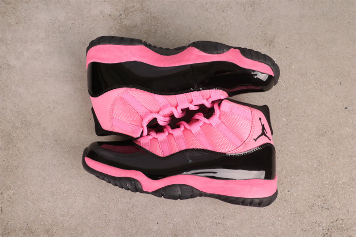 Air Jordan 11 pink