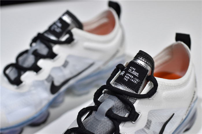 Nike Wmns Air Vapormax 2019 White Black Pale Ivory AR6632-600