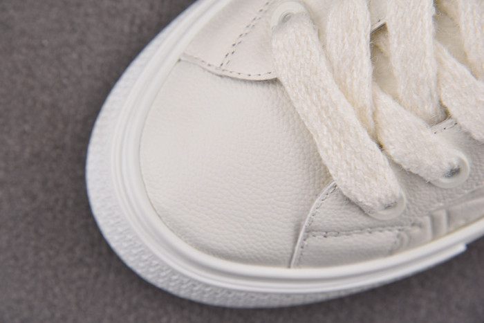 D10r b33 sneakers b330026