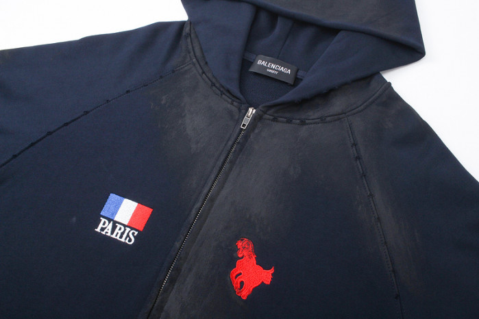 Balenciag**a CLOTHES BAC00002